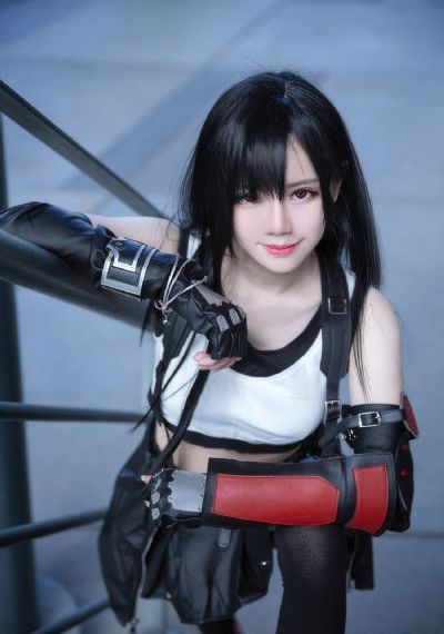 白鸟丽子