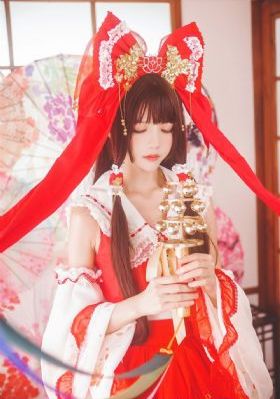 穿越白色空间